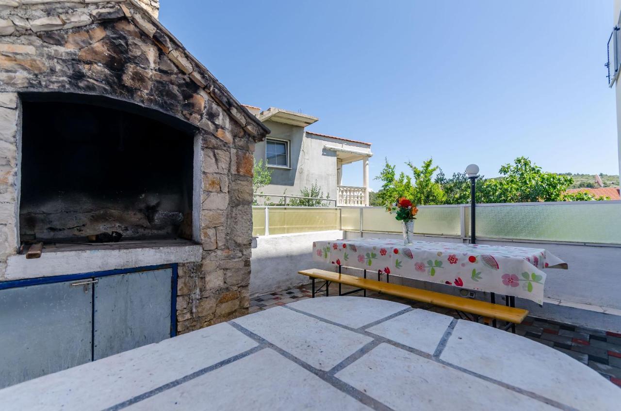 Apartments Kursan Trogir Zewnętrze zdjęcie